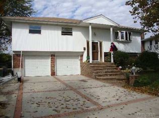 3186 Ocean Harbor Dr, Oceanside, NY 11572