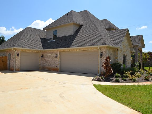 2nd image of 3830 Chase Creek Pl