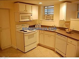 266 Windsor St #B1, Cambridge, MA 02139