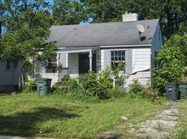 2106 Litchfield Ave, Dayton, OH 45406