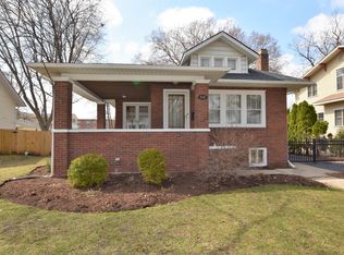 152 S Charlotte St, Lombard, IL 60148