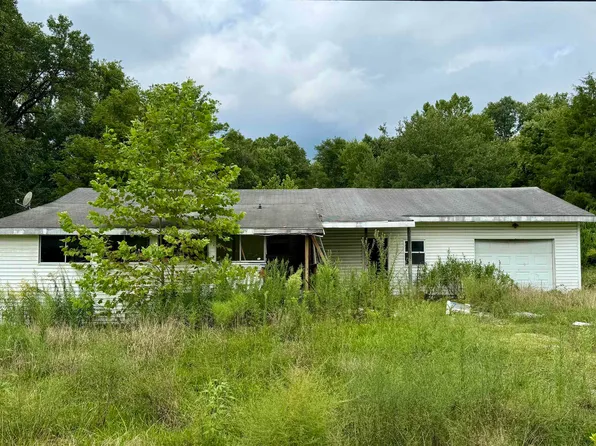 4161 State Road 60 W, Mitchell, IN 47446