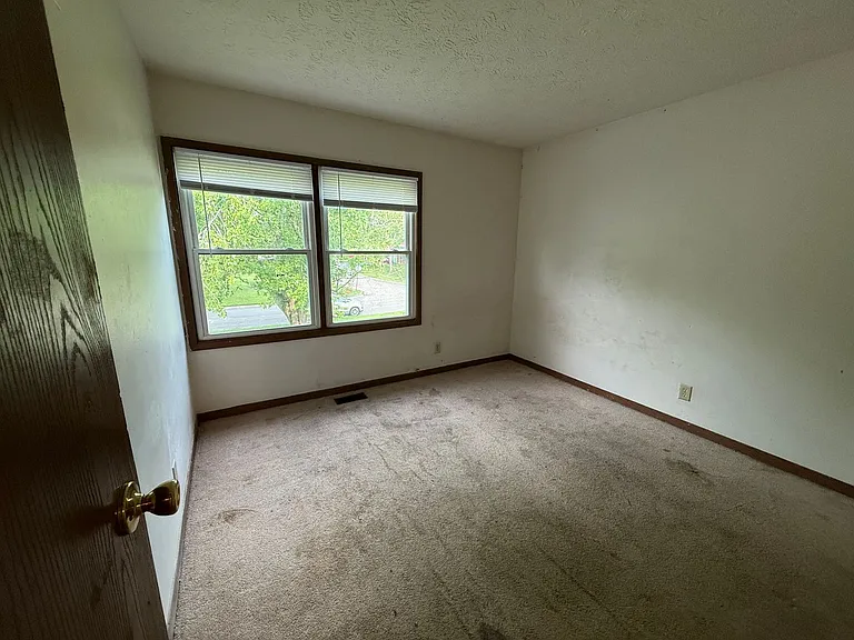1019 Courtland Avenue — Photo 7