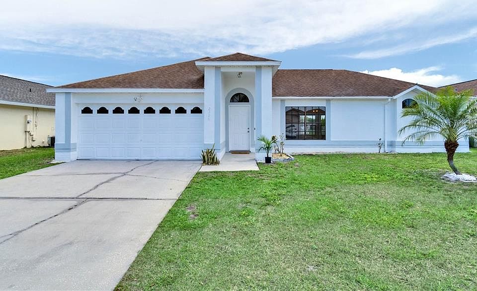 1st image of 2326 Queenswood Cir