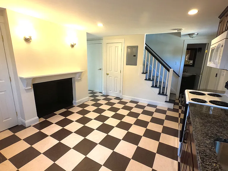 65 Harnden St #3 — Photo 17
