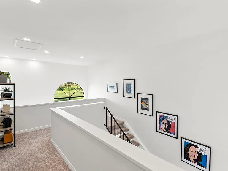 530 San Andres Dr — Photo 14