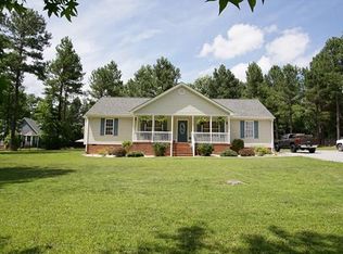 23347 Cabin Point Rd, Disputanta, VA 23842