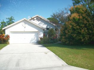 6033 Hollywood St, Jupiter, FL 33458