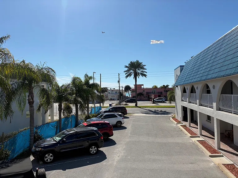 17035 Gulf Blvd — Photo 20