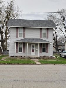 317 E 3rd St, Washington, IA, 52353