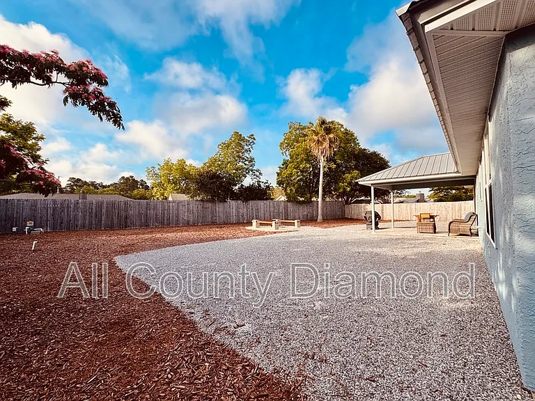 127 Heather Dr — Photo 42