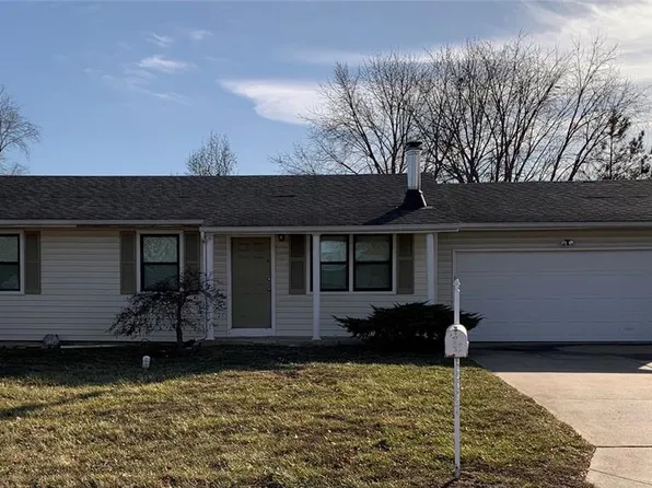 3620 Chervil Dr, Saint Charles, MO 63303