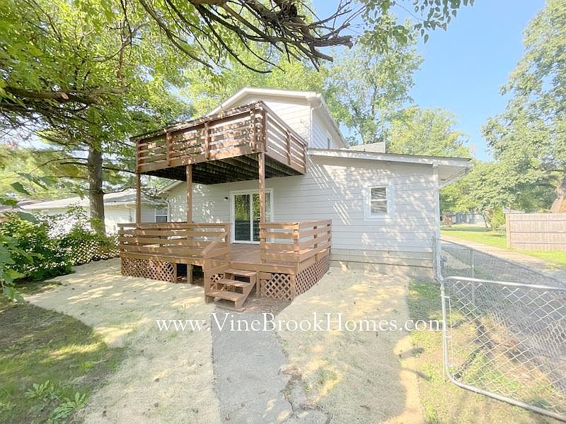 1st image of 2311 N Lesley Ave