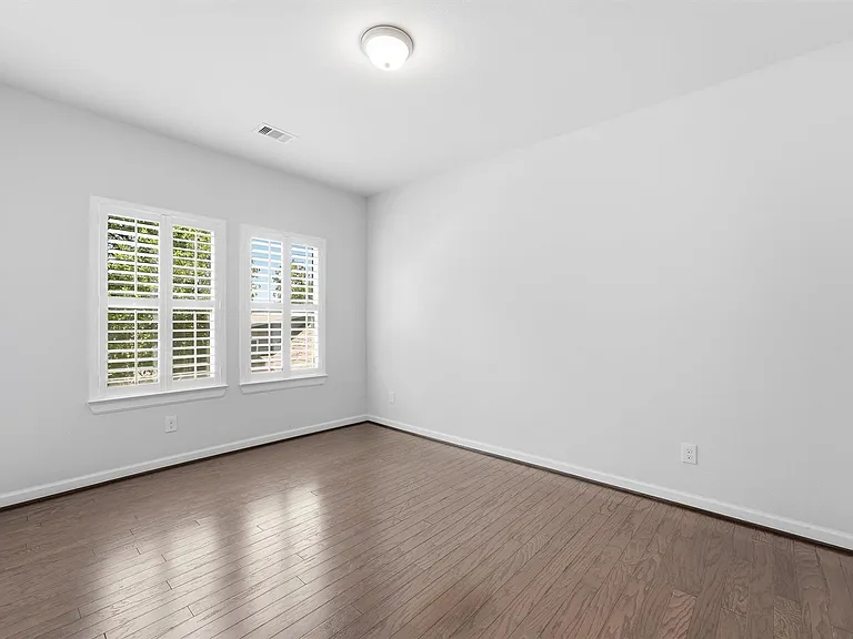 1303 Gardenia Dr — Photo 25