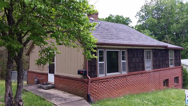 1st image of 1015 Adele St
