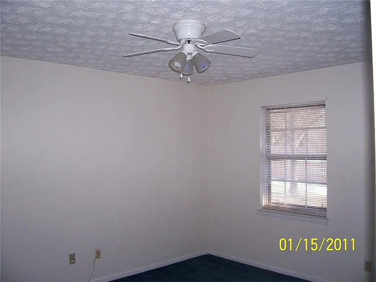 1235 Riverside Dr #H1 — Photo 12
