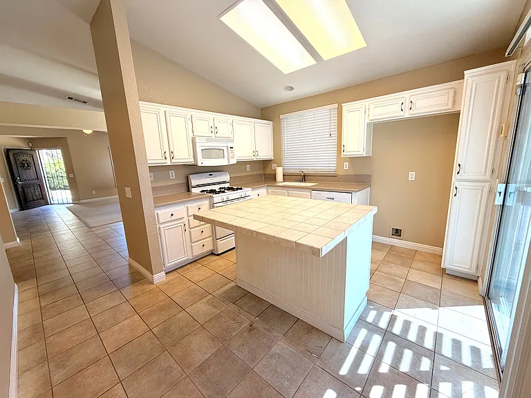 31057 Ruidosa St — Photo 6