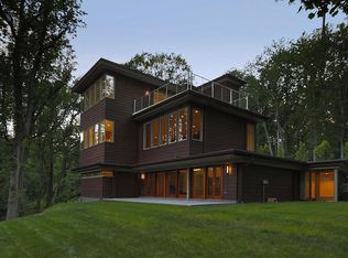 144 Drakes Corner Rd, Princeton, NJ 08540