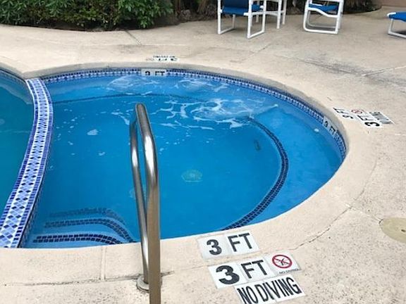 5th image of 2401 Gulf Blvd #106