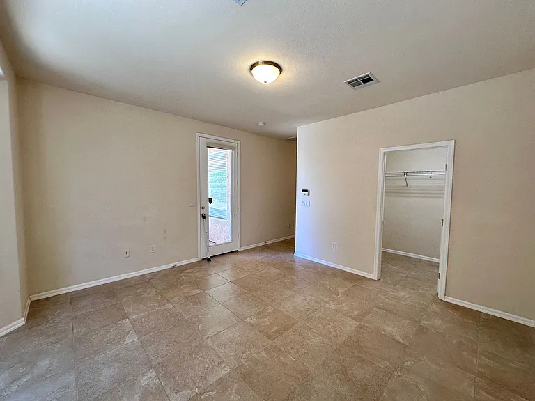 10252 Riva De Destino Ave — Photo 21