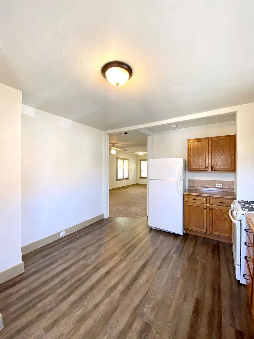 4 bedroom on Swope for Rent! — Photo 4