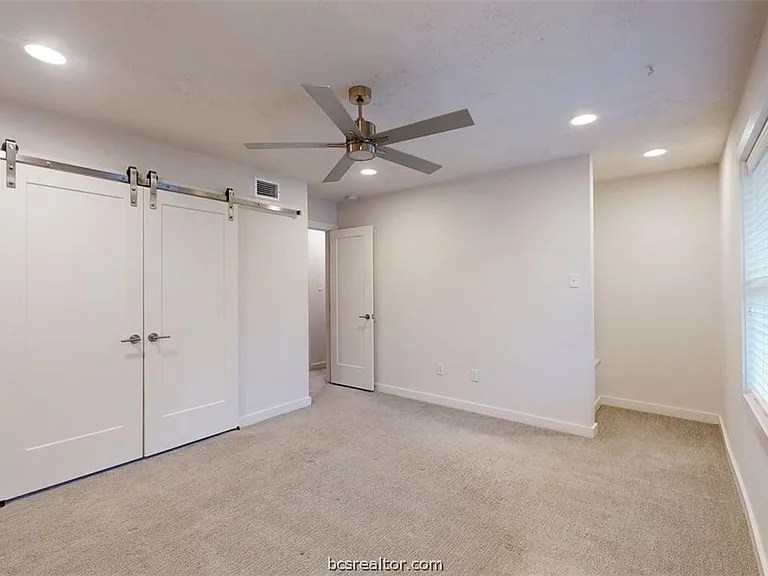 505 Boyett St #D1 — Photo 14
