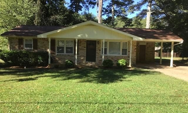 1st image of 800 Oriole Ln SE