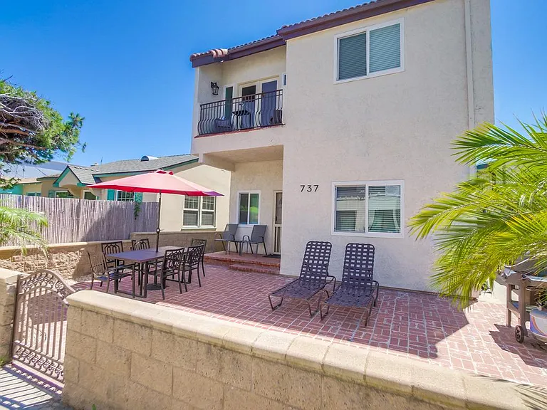 737 Jamaica Ct #1 — Photo 1