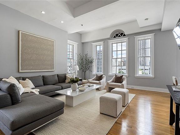 3rd image of 30 5th St NE Unit 1001