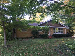 2095 Woodlawn Rd, Northbrook, IL 60062