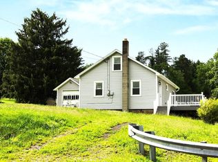 10 E County Rd, Sugarloaf, PA 18249