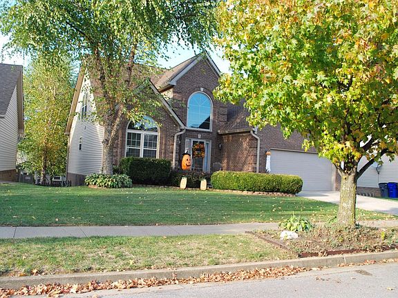 2nd image of 2261 Blackmoor Park Ln