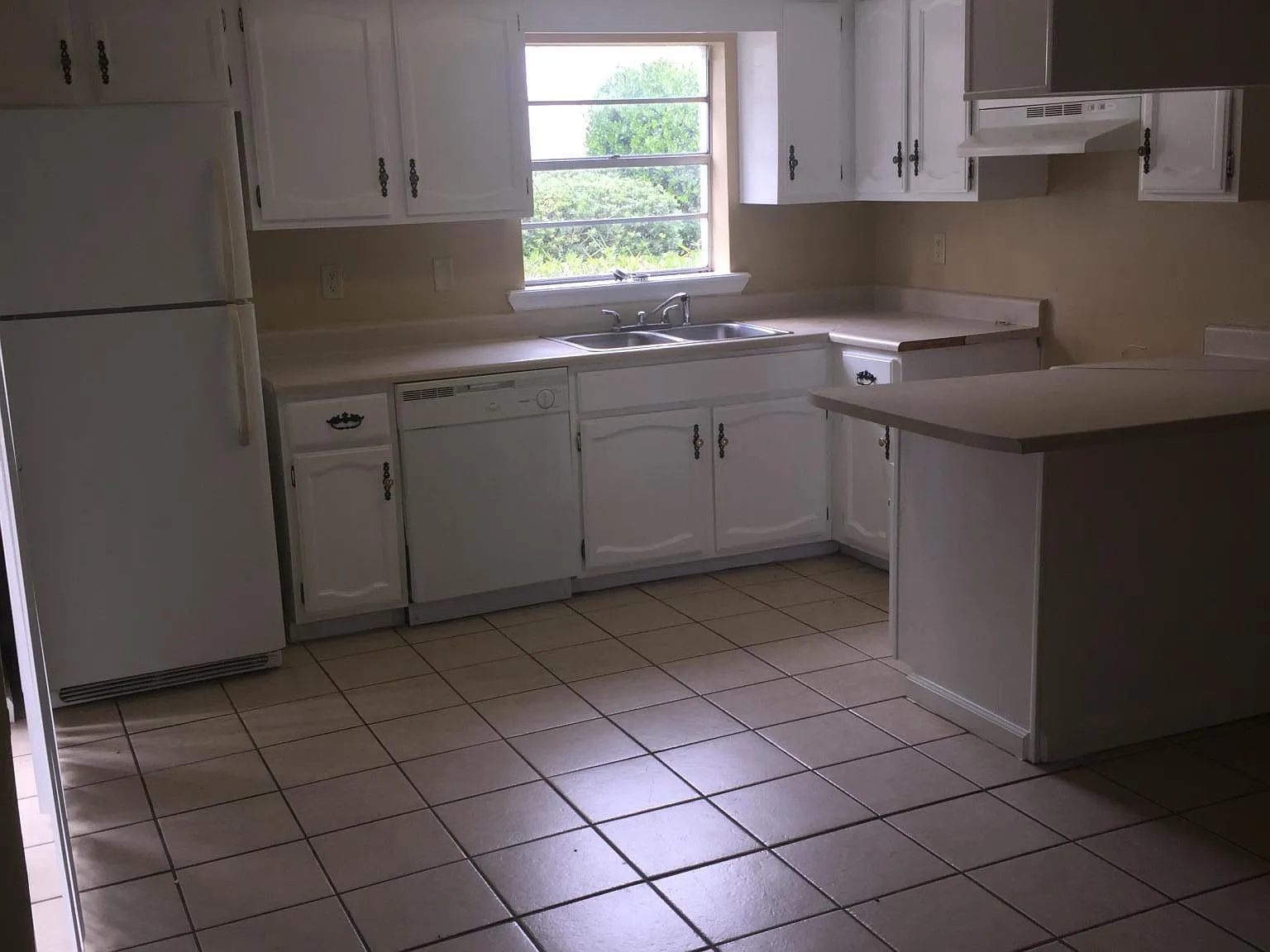 304 McDowell St — Photo 1