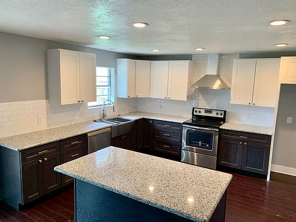3rd image of 117 Ramsey Dr
