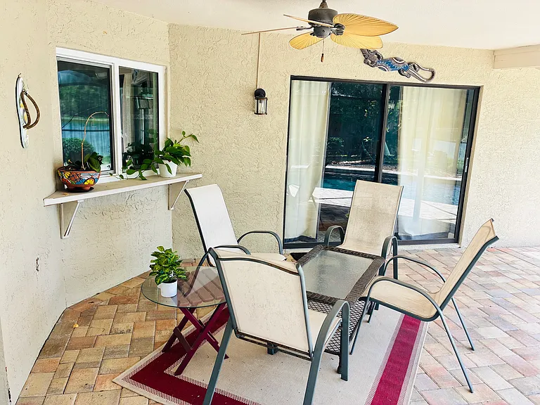8636 Chadwick Dr — Photo 24