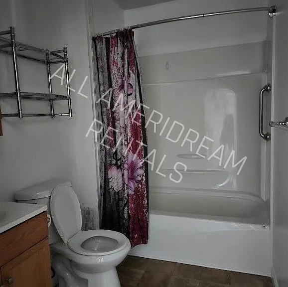 203 Baltimore St #1 — Photo 6