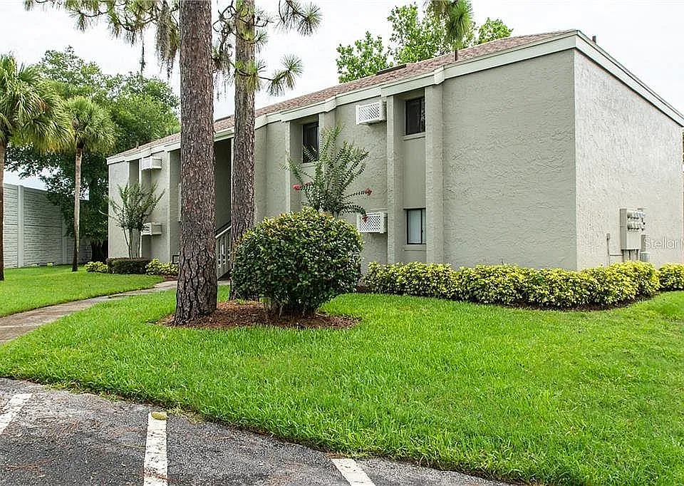 141 Springwood Cir #H