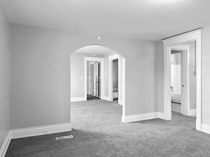 127 N 40th St — Photo 10