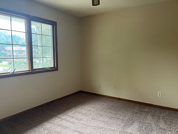2nd image of 510 S Shumway St APT 12