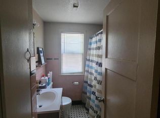 4284 N Sercombe Rd #4286, Milwaukee, WI 53216