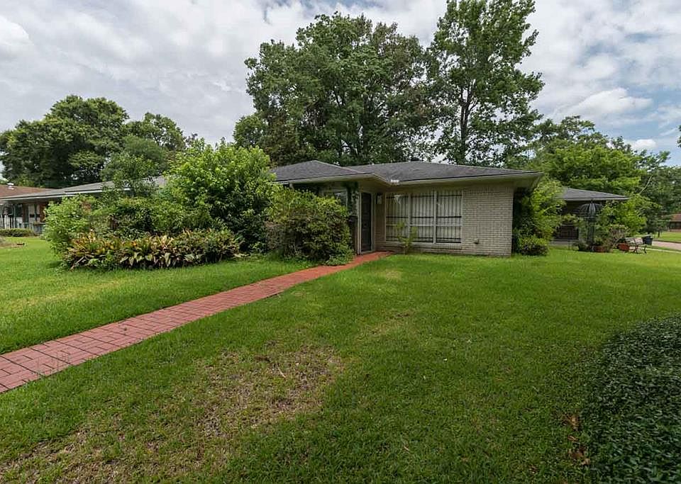 1st image of 5210 Oriole Dr