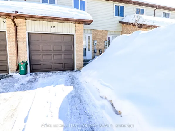 261 Rose St #10, Barrie, ON L4M 2V3