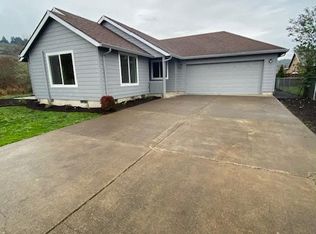 407 N Bridge St, Sheridan, OR 97378