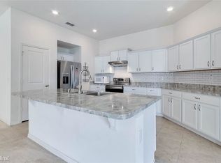 2823R Mosshire Cir, Saint Cloud, FL 34772