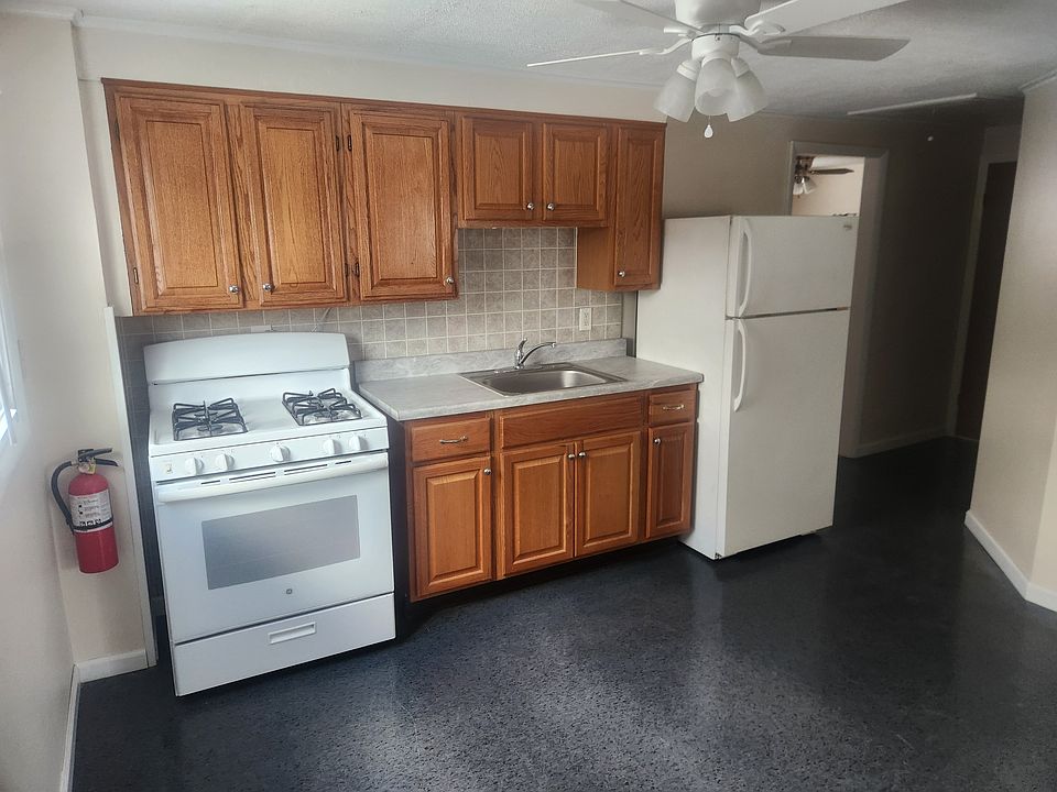 1st image of 1629 Garloch Dr Floor 2