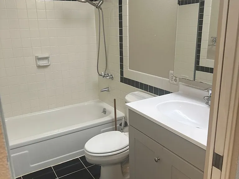 1295 Elegante Ln — Photo 24