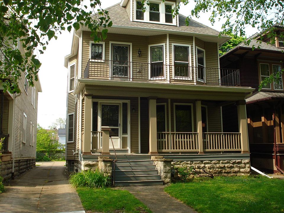 1st image of 118 Russell St
