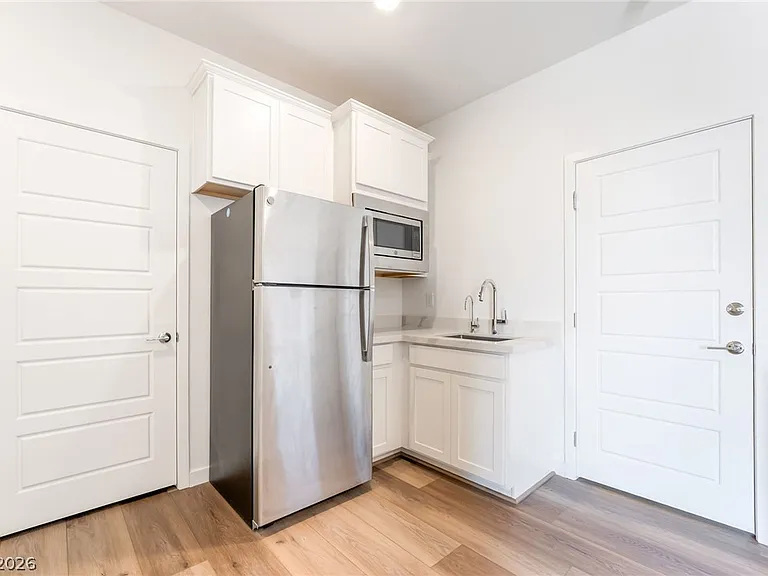 4136 Paragon Crest Ct — Photo 6