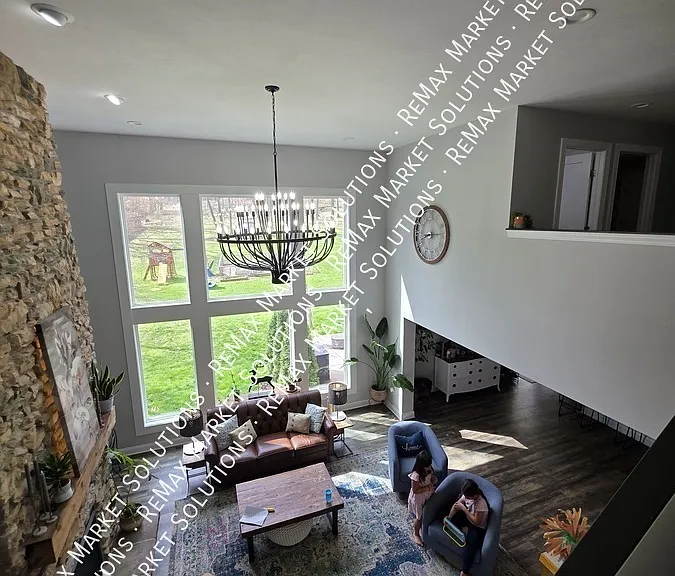 143 Munroe Falls Ave — Photo 7