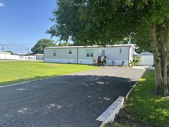 4th image of 17307 Bridlewood Drive